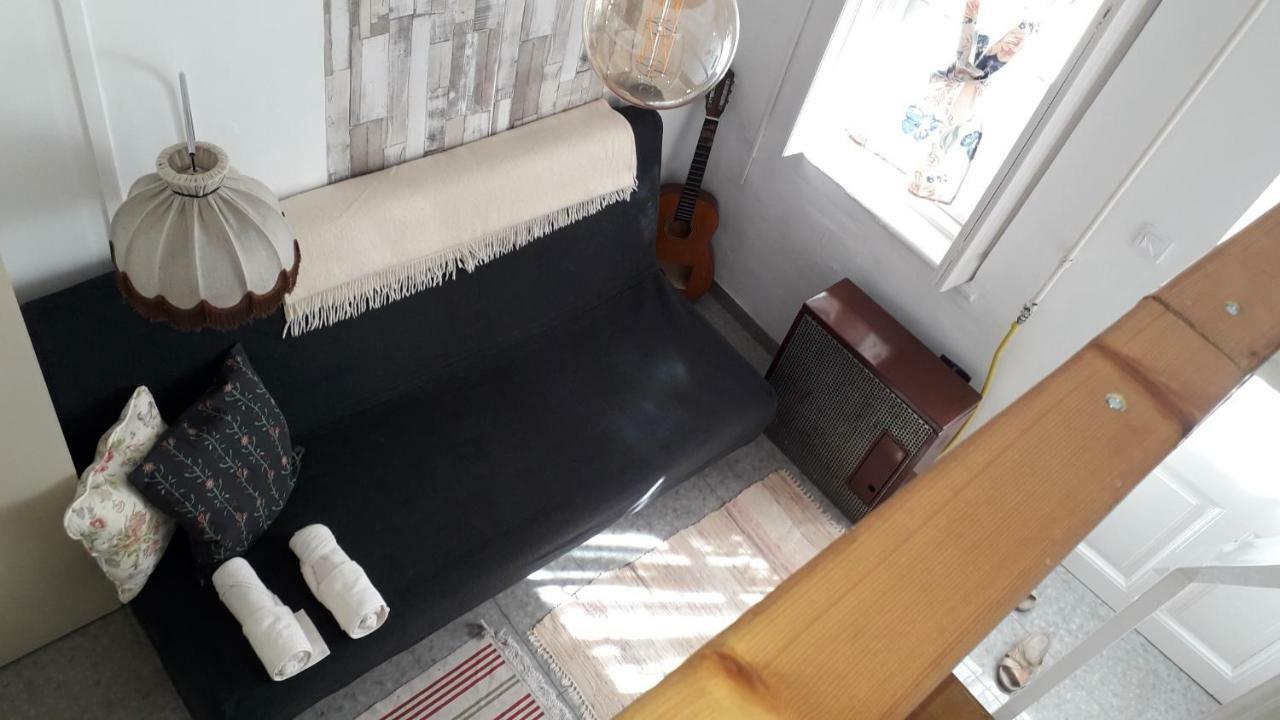 Hangulat Vendeghaz Apartmanok オロシュハーザ エクステリア 写真